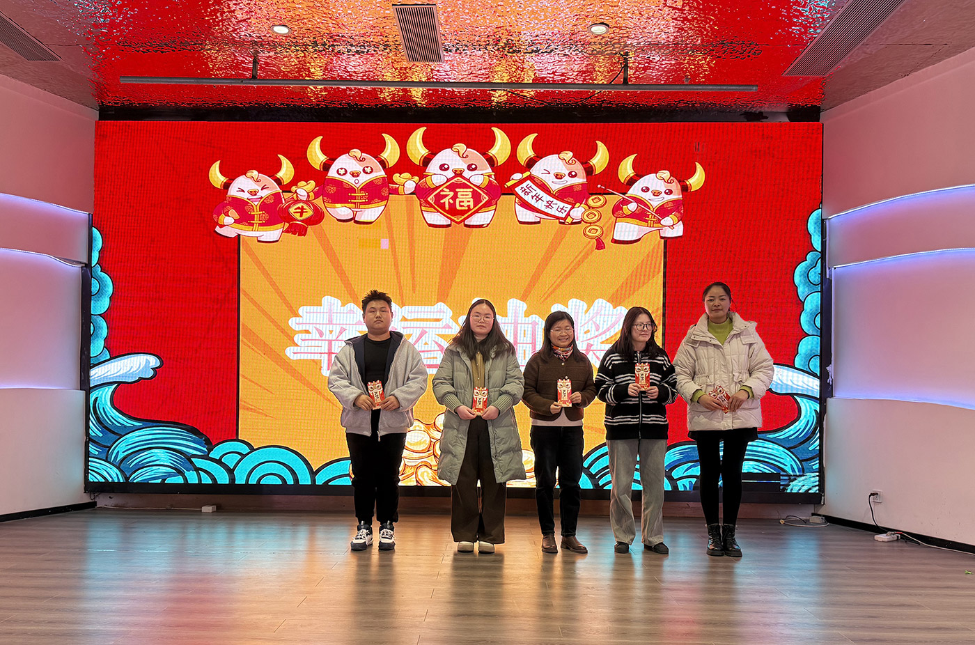 年会盛典 | ?极诚相待，，，，，，合奏华章